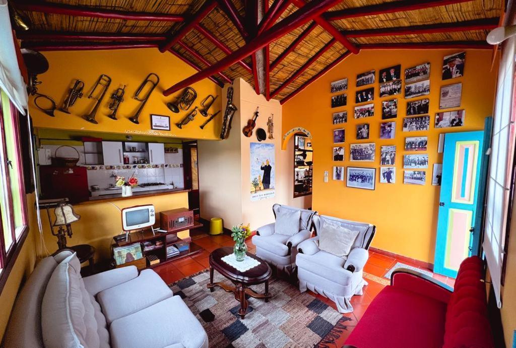 Casa Posada Maestro Carlos Aranguren Duitama Exterior foto